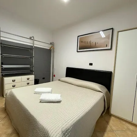 Apartment Garda - *